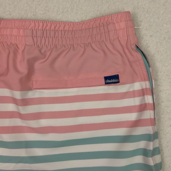 Chubbies The On The Horizons Swim Trunks XXL 5.5” Inseam Pink Teal Stripe NWT - Picture 9 of 12